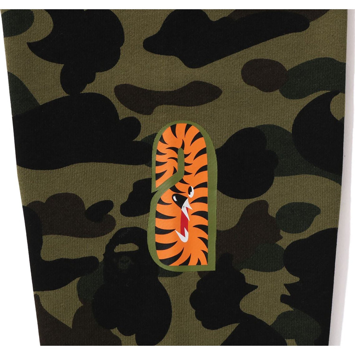BAPE MENS 1ST CAMO SHARK CREWNECK SWEATSHIRT
